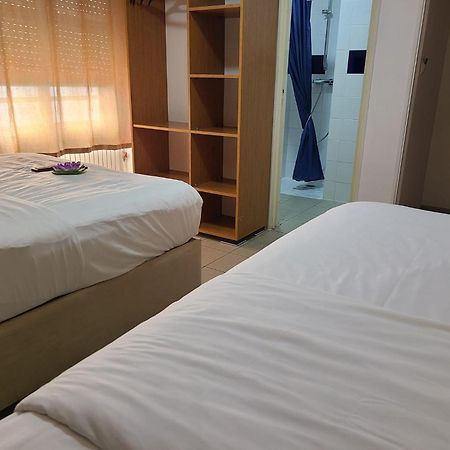 Hotel Victoire, Poitiers Gare Экстерьер фото