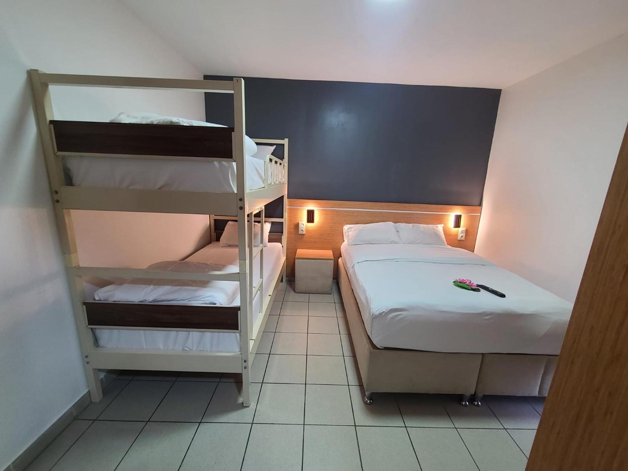Hotel Victoire, Poitiers Gare Экстерьер фото